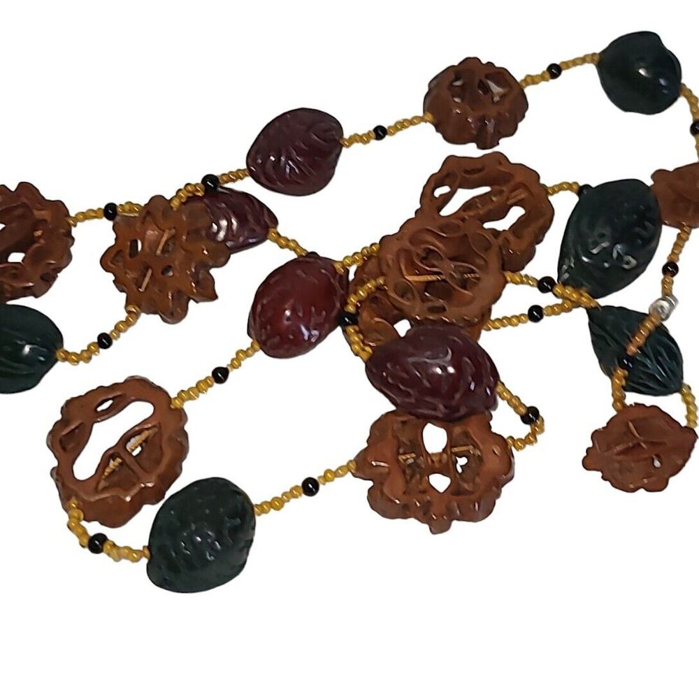 Vintage‎ Faux Black & Red Walnuts & Slices Beaded Necklace Acrylic Wisdom 28"